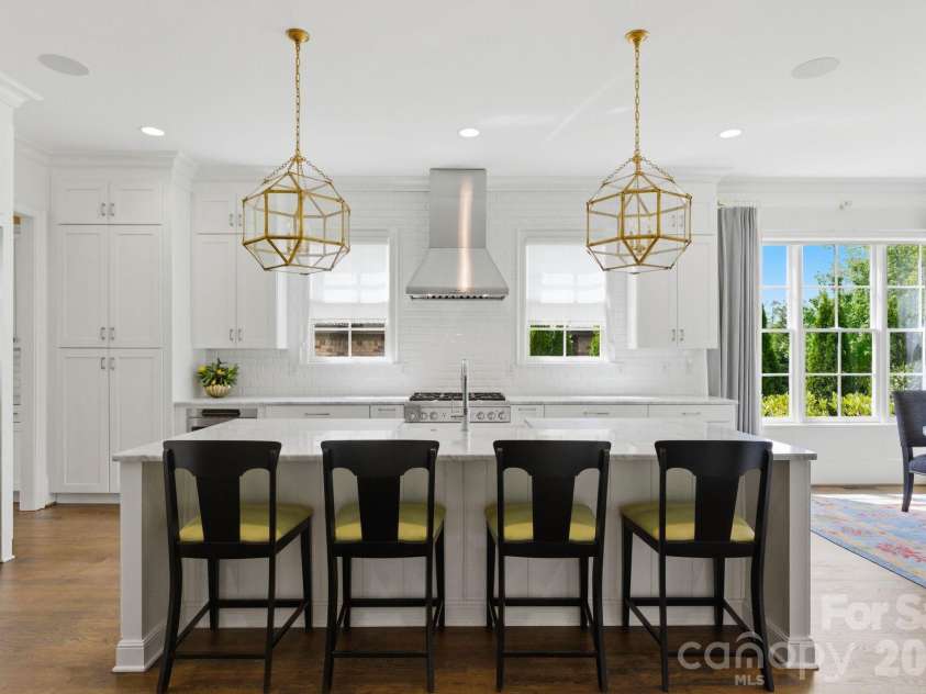 1605 Arborfield Commons Court, Matthews, NC 28105.  MLS# CAR4367073, YatesRealty ID 12740. Kitchen 