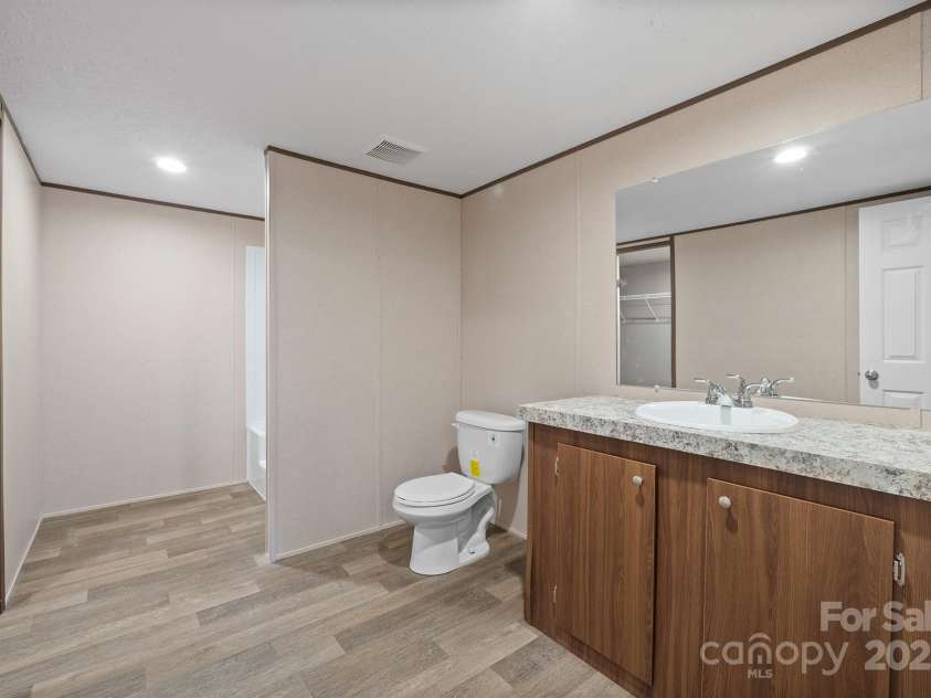 2490 Shadowbrook Drive, Lenoir, NC 28645.  MLS# CAR4216762, YatesRealty ID 12740. 