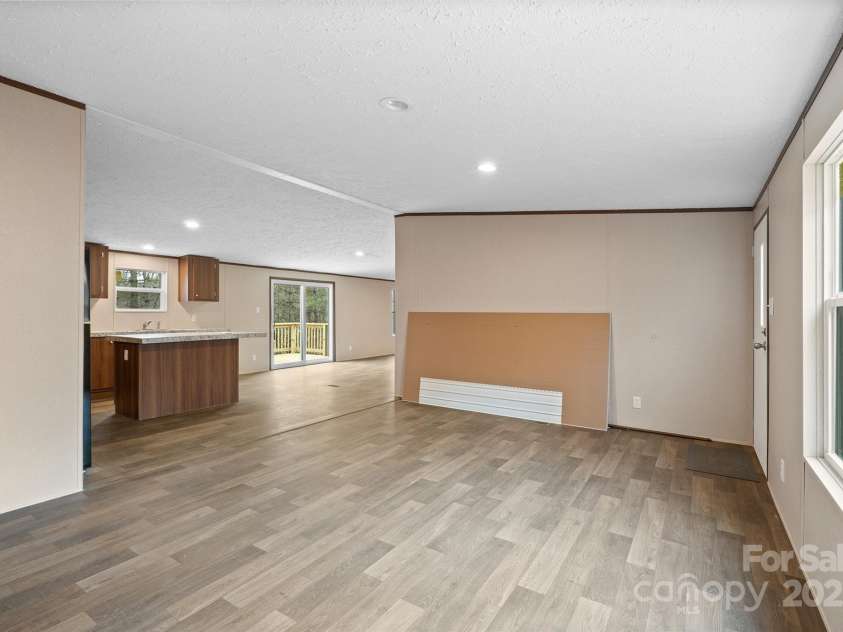 2490 Shadowbrook Drive, Lenoir, NC 28645.  MLS# CAR4216762, YatesRealty ID 12740. 