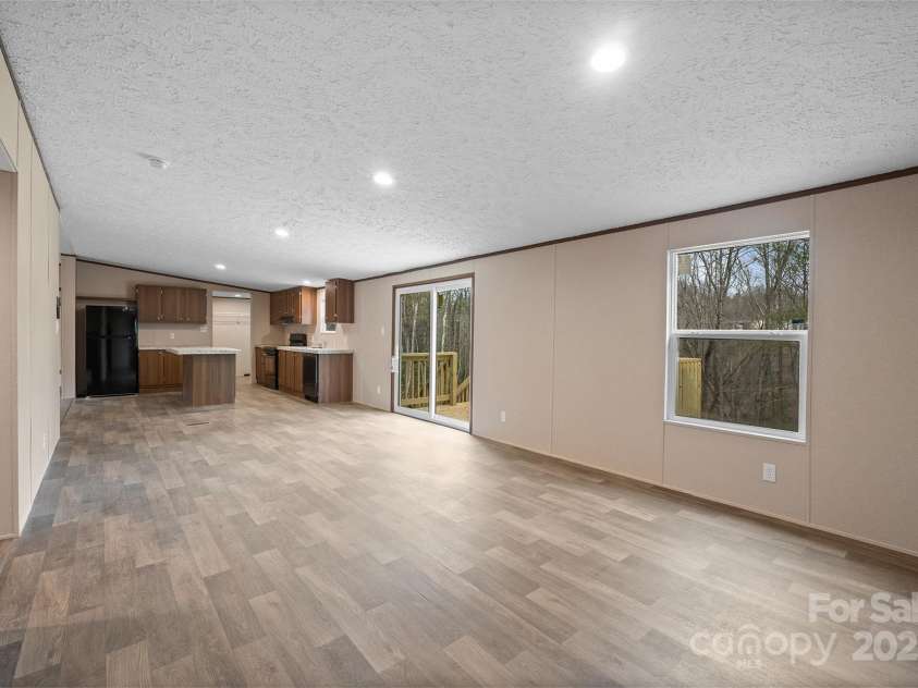 2490 Shadowbrook Drive, Lenoir, NC 28645.  MLS# CAR4216762, YatesRealty ID 12740. 