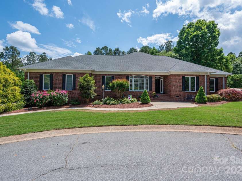 216 Commodore Court, Belmont, NC 28012.  MLS# CAR4249079, YatesRealty ID 12742. 