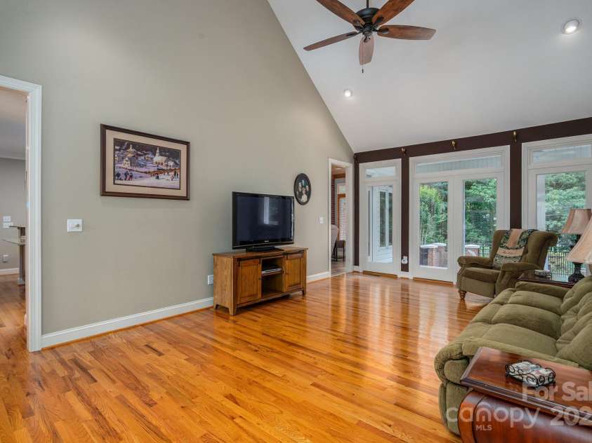 216 Commodore Court, Belmont, NC 28012.  MLS# CAR4249079, YatesRealty ID 12742. 