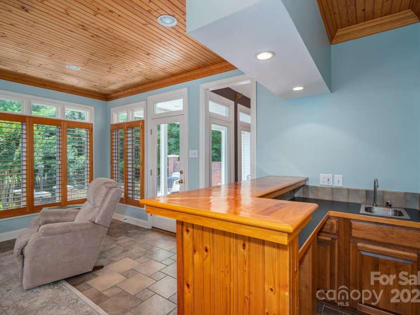 216 Commodore Court, Belmont, NC 28012.  MLS# CAR4249079, YatesRealty ID 12742. 