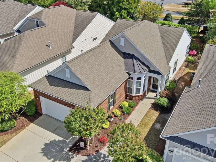 5123 Grandview Drive, Fort Mill, SC 29707.  MLS# CAR4364686, YatesRealty ID 12742. 
