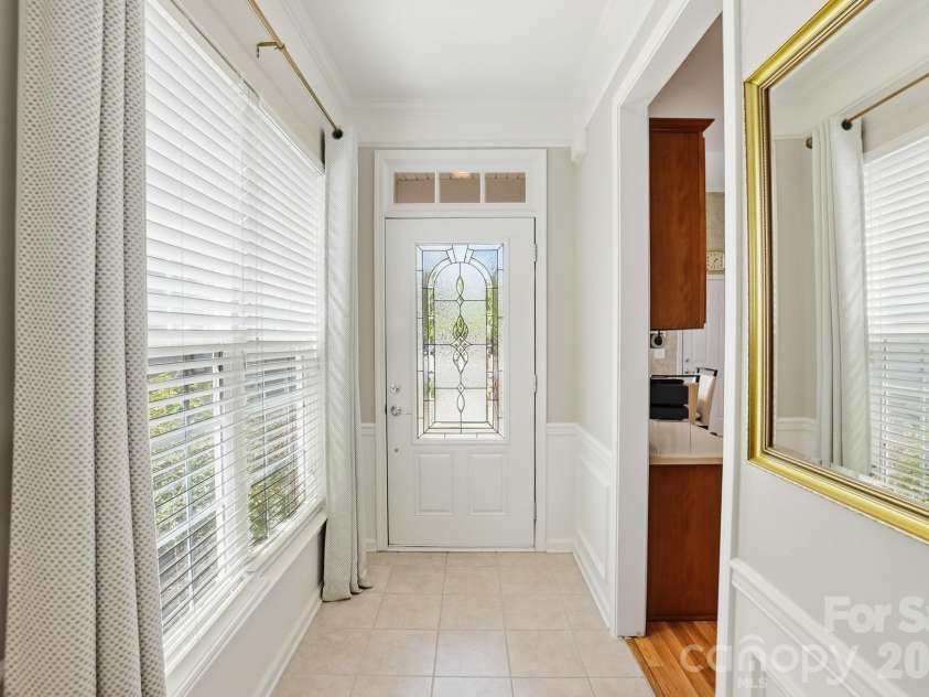 5123 Grandview Drive, Fort Mill, SC 29707.  MLS# CAR4364686, YatesRealty ID 12742. 