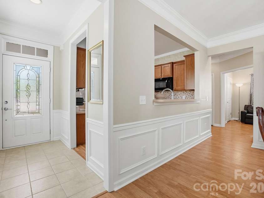 5123 Grandview Drive, Fort Mill, SC 29707.  MLS# CAR4364686, YatesRealty ID 12742. 