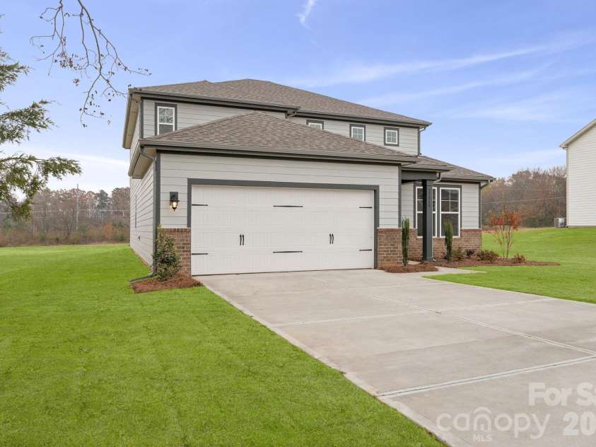 21048 Running Creek Drive, Locust, NC 28097.  MLS# CAR4294919, YatesRealty ID 12743. 
