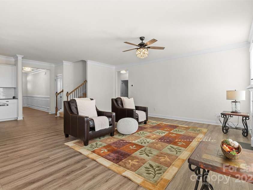 2006 Houle Lane, Charlotte, NC 28214.  MLS# CAR4214758, YatesRealty ID 12744. 
