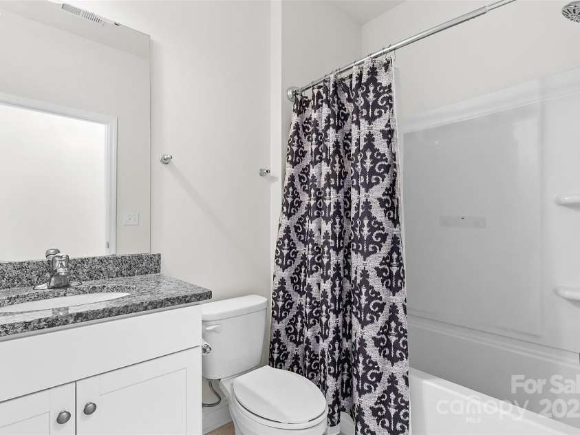 2006 Houle Lane, Charlotte, NC 28214.  MLS# CAR4214758, YatesRealty ID 12744. 