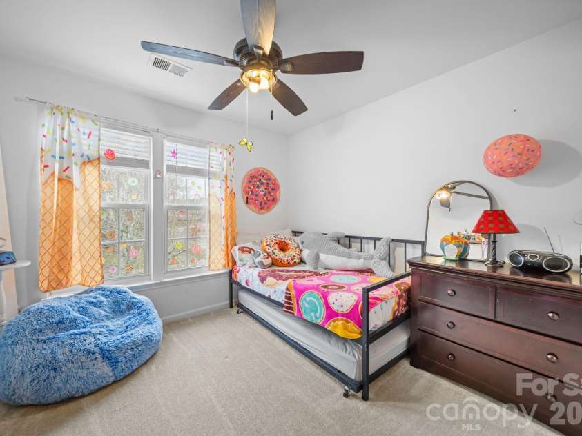 17610 Delmas Drive, Cornelius, NC 28031.  MLS# CAR4336612, YatesRealty ID 12749. 