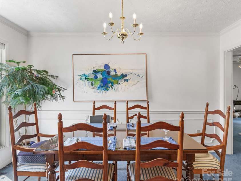 100 Rock Boulevard, Burnsville, NC 28714.  MLS# CAR4258377, YatesRealty ID 12750. 