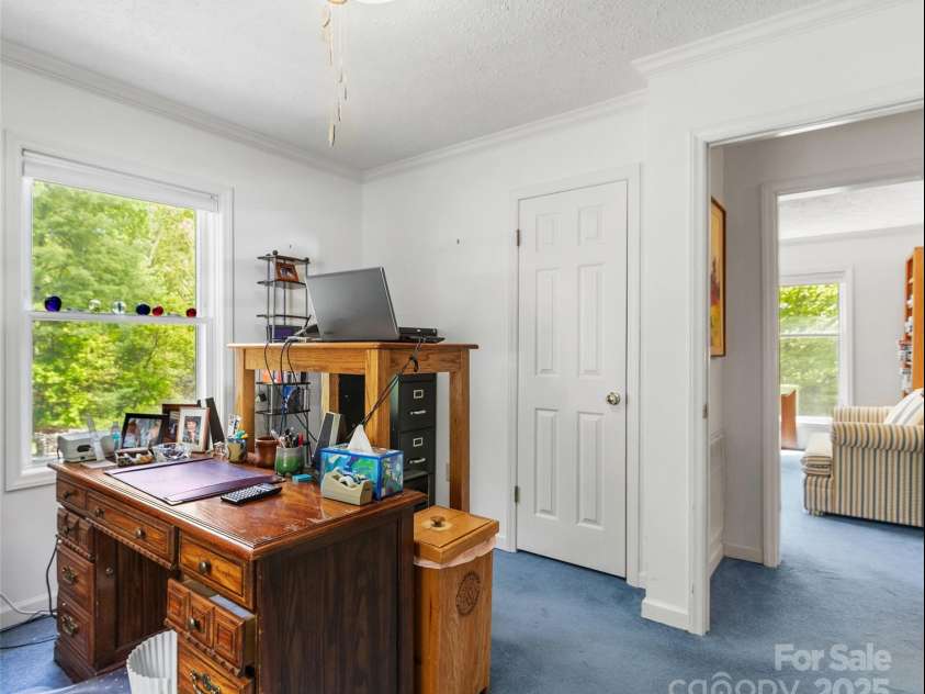 100 Rock Boulevard, Burnsville, NC 28714.  MLS# CAR4258377, YatesRealty ID 12750. 