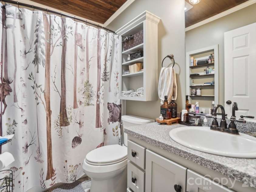 202 Unity Church Road, Kings Mountain, NC 28086.  MLS# CAR4364259, YatesRealty ID 12750. 