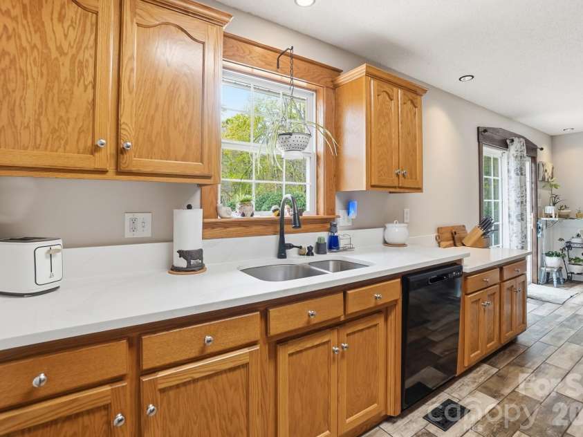 202 Unity Church Road, Kings Mountain, NC 28086.  MLS# CAR4364259, YatesRealty ID 12750. 