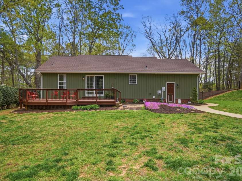 202 Unity Church Road, Kings Mountain, NC 28086.  MLS# CAR4364259, YatesRealty ID 12750. 