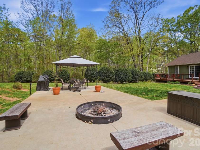 202 Unity Church Road, Kings Mountain, NC 28086.  MLS# CAR4364259, YatesRealty ID 12750. 