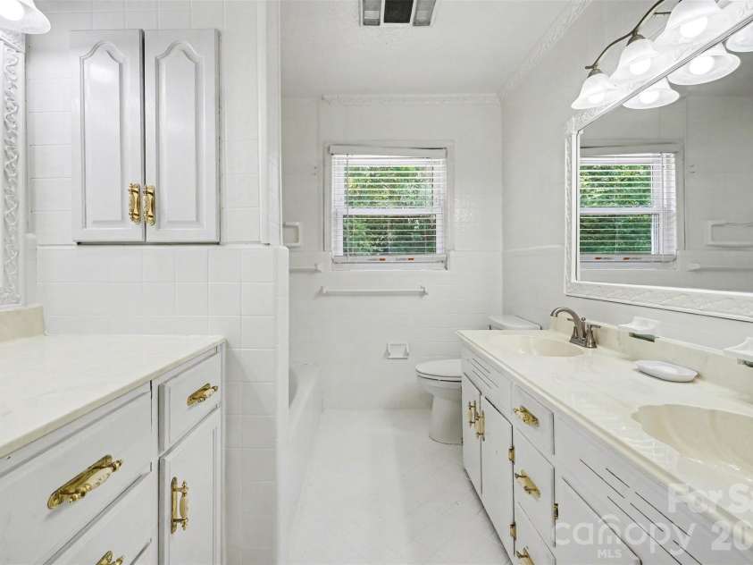 2617 Shady Lane Avenue, Concord, NC 28027.  MLS# CAR4369396, YatesRealty ID 12751. Main Level Bedroom 