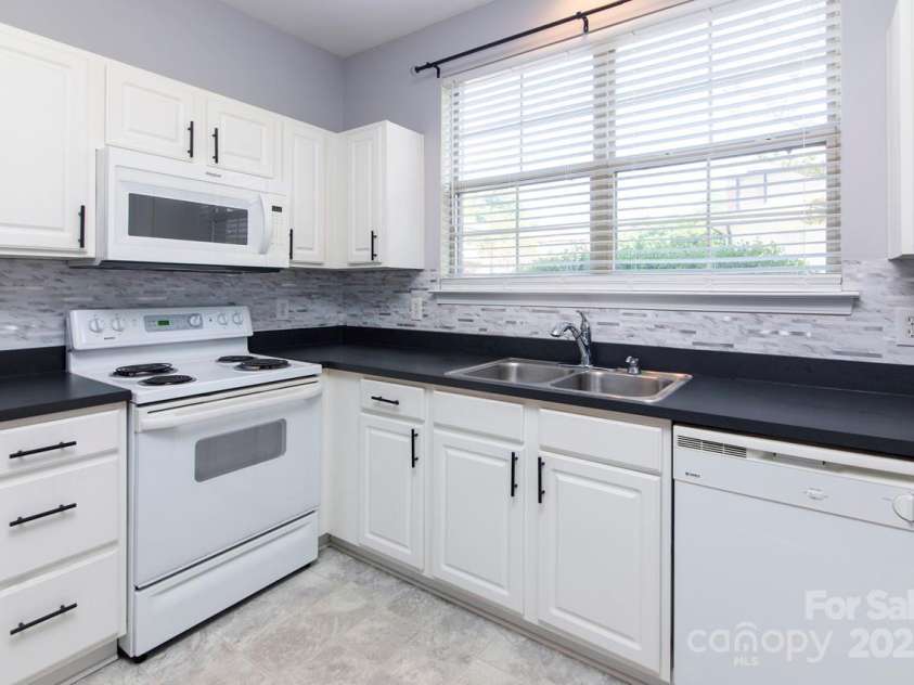 1716 Termini Drive, Charlotte, NC 28262.  MLS# CAR4247973, YatesRealty ID 12752. 