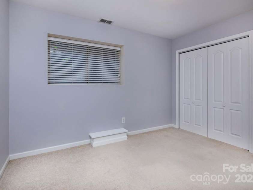 1716 Termini Drive, Charlotte, NC 28262.  MLS# CAR4247973, YatesRealty ID 12752. 