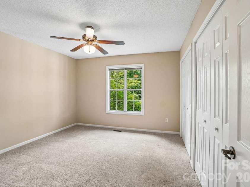 3 Wentworth Court, Etowah, NC 28729.  MLS# CAR4390918, YatesRealty ID 12752. 