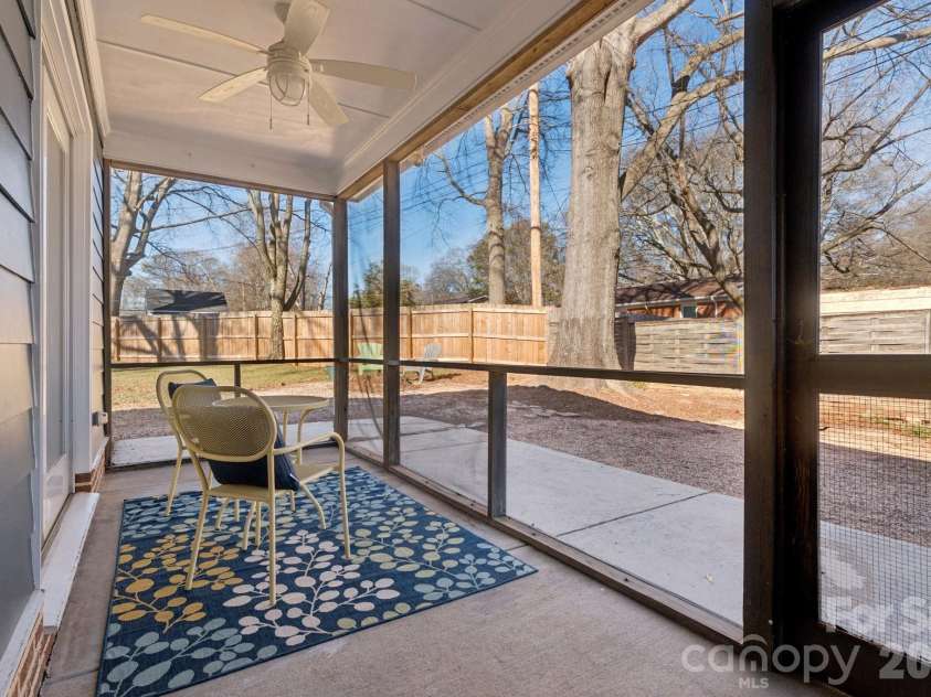 1127 Westchester Boulevard, Charlotte, NC 28205.  MLS# CAR4334380, YatesRealty ID 12753. 