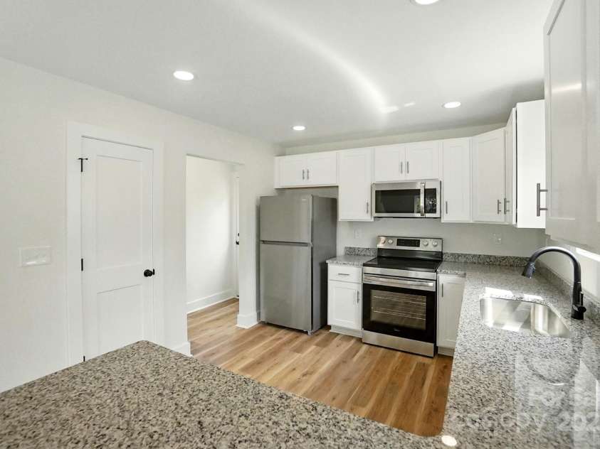 74 Snyder Court, Concord, NC 28025.  MLS# CAR4245224, YatesRealty ID 12753. Kitchen