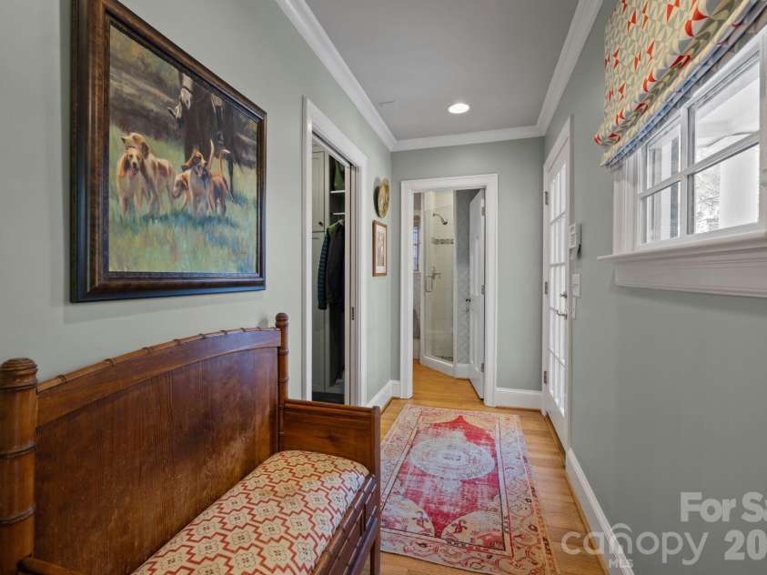 312 Ridgewood Avenue, Charlotte, NC 28209.  MLS# CAR4369796, YatesRealty ID 12754. 