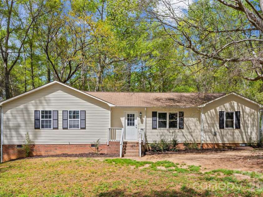 1025 Reservation Road, Rock Hill, SC 29730.  MLS# CAR4366054, YatesRealty ID 12756. 