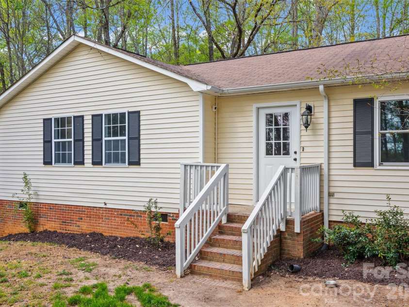 1025 Reservation Road, Rock Hill, SC 29730.  MLS# CAR4366054, YatesRealty ID 12756. 