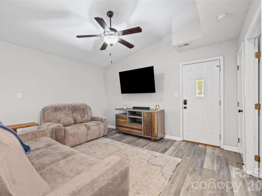 1025 Reservation Road, Rock Hill, SC 29730.  MLS# CAR4366054, YatesRealty ID 12756. 