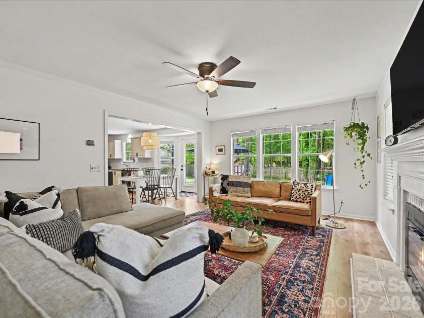 2924 Firewood Drive, Matthews, NC 28105.  MLS# CAR4369269, YatesRealty ID 12757. 