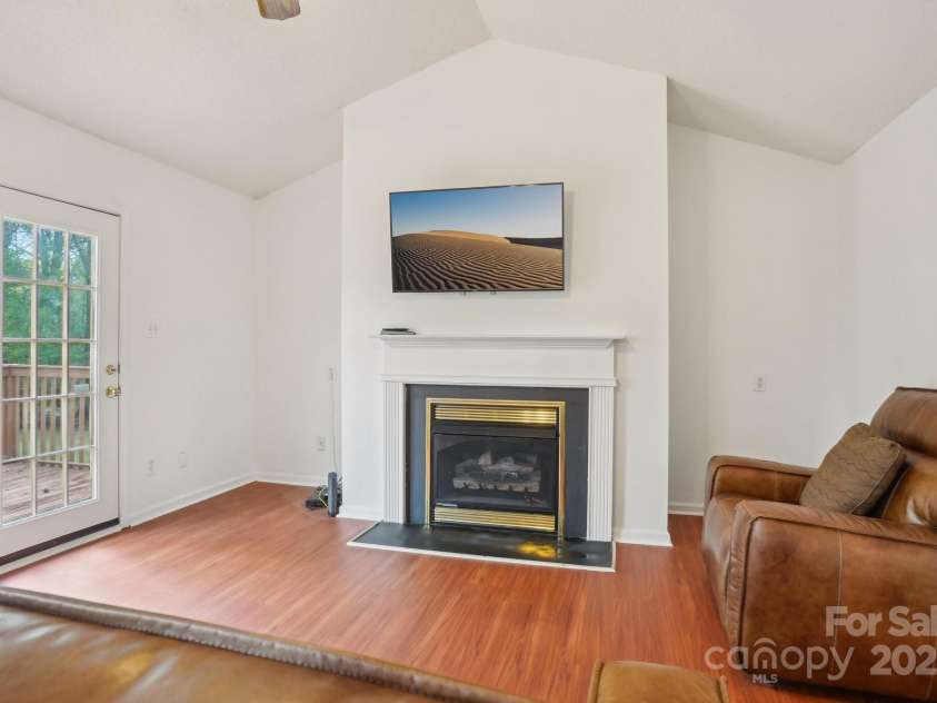504 Menzies Drive, Rock Hill, SC 29730.  MLS# CAR4235724, YatesRealty ID 12758. 