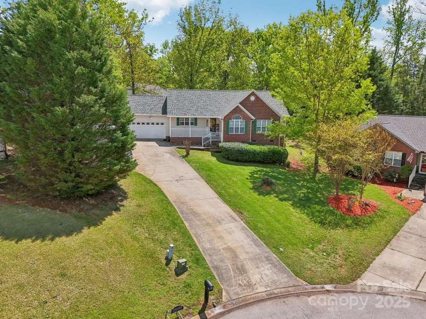 504 Menzies Drive, Rock Hill, SC 29730.  MLS# CAR4235724, YatesRealty ID 12758. 
