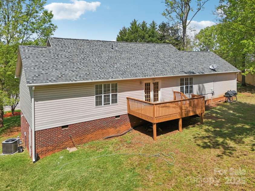 504 Menzies Drive, Rock Hill, SC 29730.  MLS# CAR4235724, YatesRealty ID 12758. 