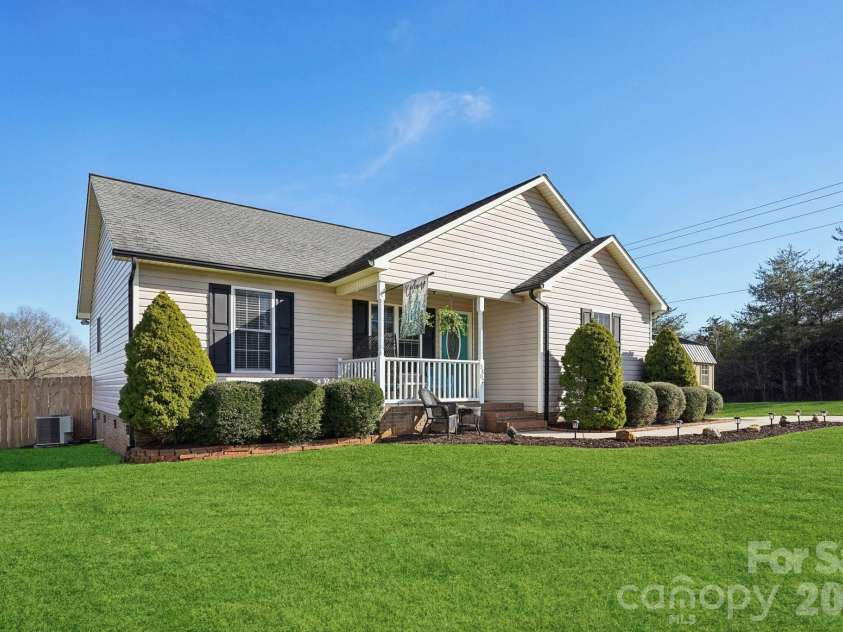 3802 Babe Lane, Vale, NC 28168.  MLS# CAR4332386, YatesRealty ID 12759. 