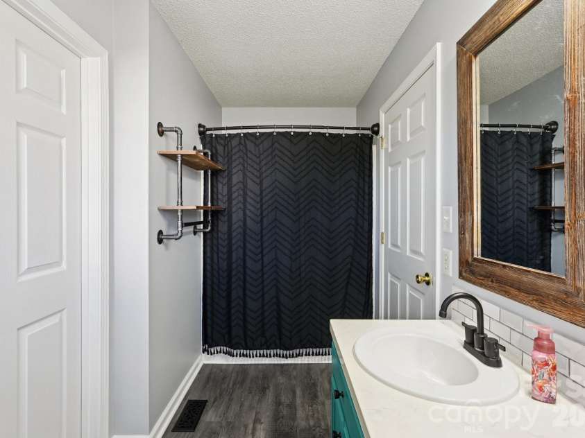 3802 Babe Lane, Vale, NC 28168.  MLS# CAR4332386, YatesRealty ID 12759. 
