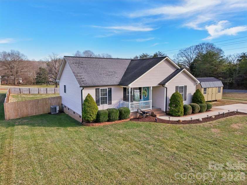 3802 Babe Lane, Vale, NC 28168.  MLS# CAR4332386, YatesRealty ID 12759. 