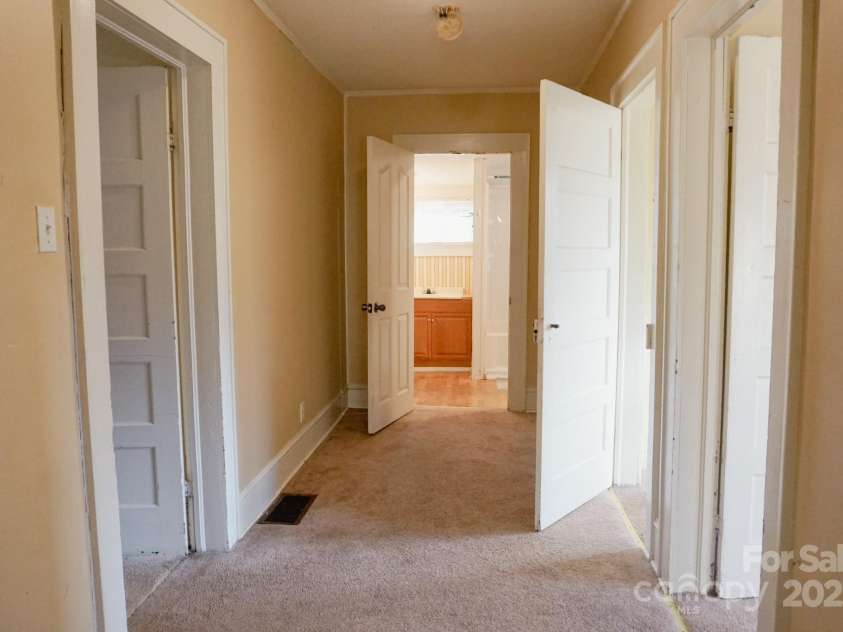 486 Main Street, Forest City, NC 28043.  MLS# CAR4224432, YatesRealty ID 1276. Main hallyway