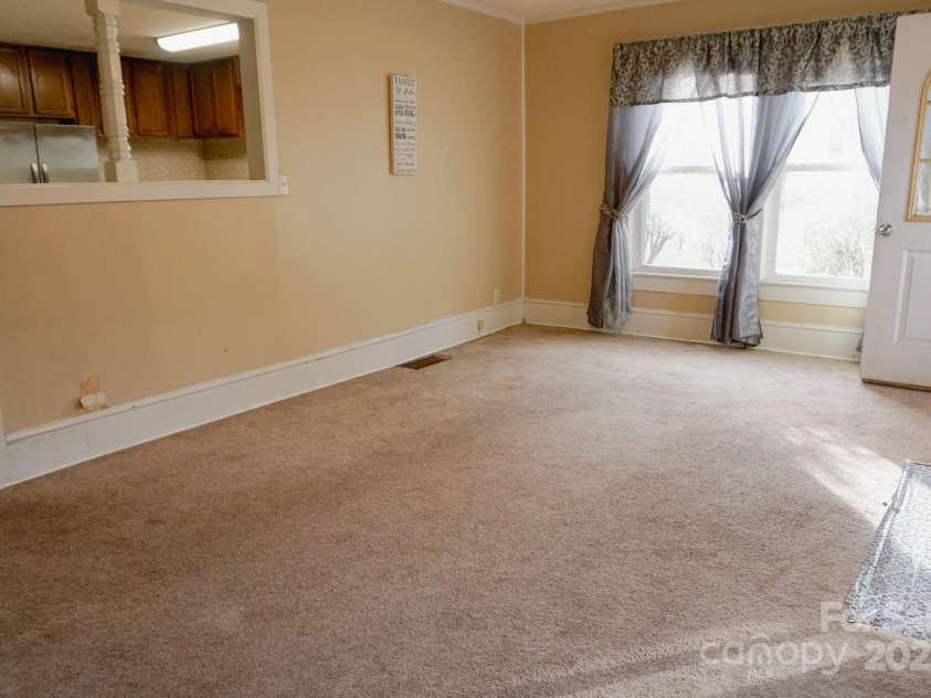 486 Main Street, Forest City, NC 28043.  MLS# CAR4224432, YatesRealty ID 1276. Main Living room