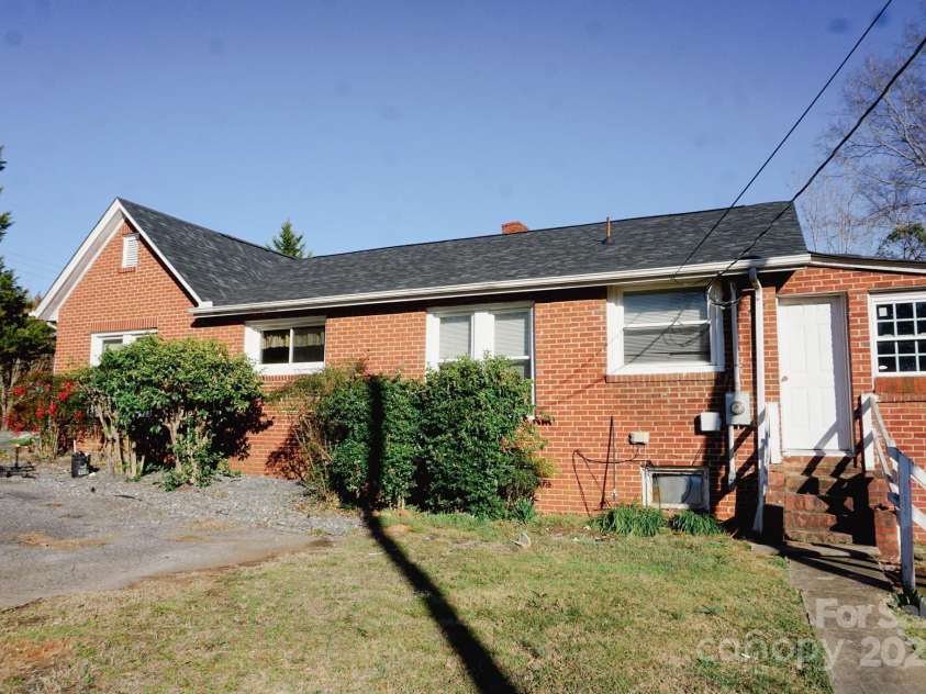 486 Main Street, Forest City, NC 28043.  MLS# CAR4224432, YatesRealty ID 1276. Right side of home