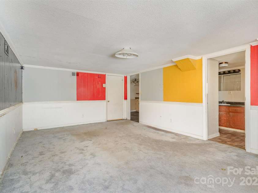 505 Chestnut Street, Gastonia, NC 28054.  MLS# CAR4320953, YatesRealty ID 1276. 