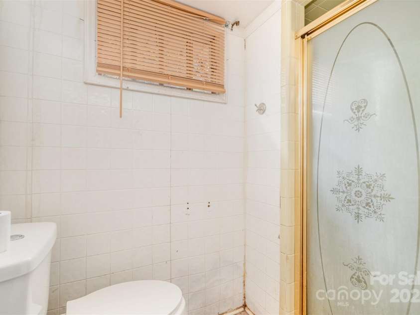 505 Chestnut Street, Gastonia, NC 28054.  MLS# CAR4320953, YatesRealty ID 1276. 