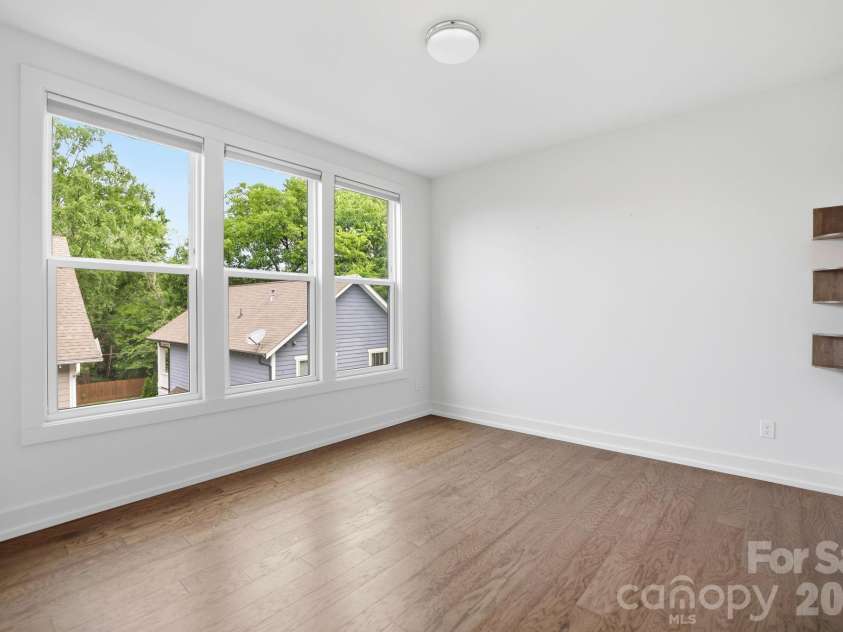 1207 36th Street, Charlotte, NC 28205.  MLS# CAR4398138, YatesRealty ID 12760. 2nd Bedroom