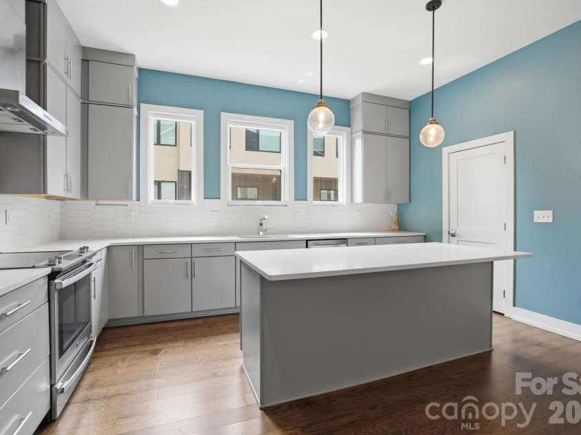 1207 36th Street, Charlotte, NC 28205.  MLS# CAR4398138, YatesRealty ID 12760. Kitchen