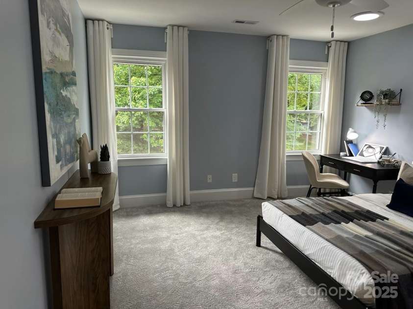 4340 Sequoia Red Lane, Charlotte, NC 28226.  MLS# CAR4233979, YatesRealty ID 12760. 