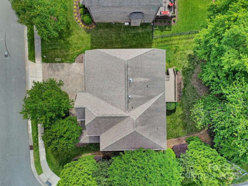 5633 Open Book Lane, Charlotte, NC 28270.  MLS# CAR4255035, YatesRealty ID 12761. 