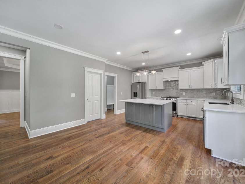 5633 Open Book Lane, Charlotte, NC 28270.  MLS# CAR4255035, YatesRealty ID 12761. 