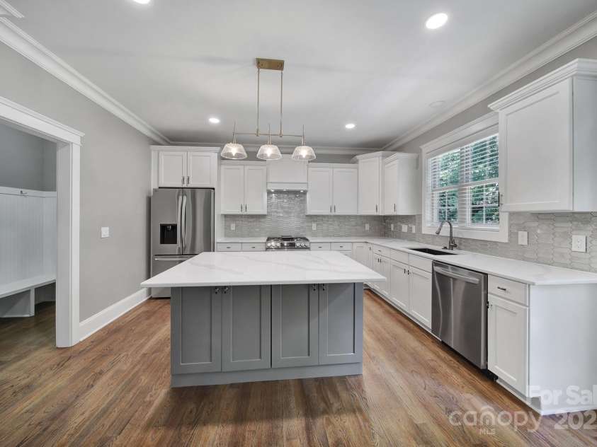 5633 Open Book Lane, Charlotte, NC 28270.  MLS# CAR4255035, YatesRealty ID 12761. 