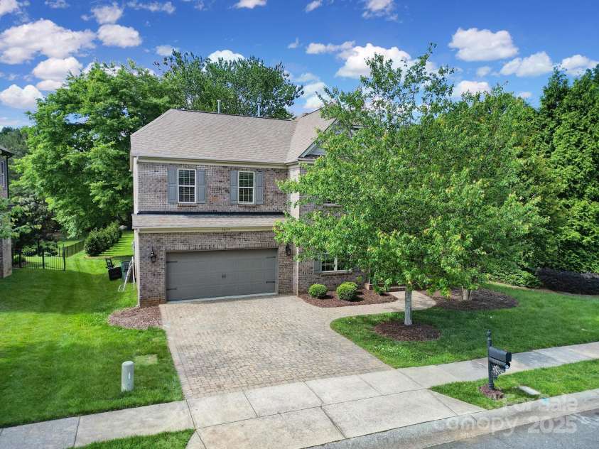 5633 Open Book Lane, Charlotte, NC 28270.  MLS# CAR4255035, YatesRealty ID 12761. 