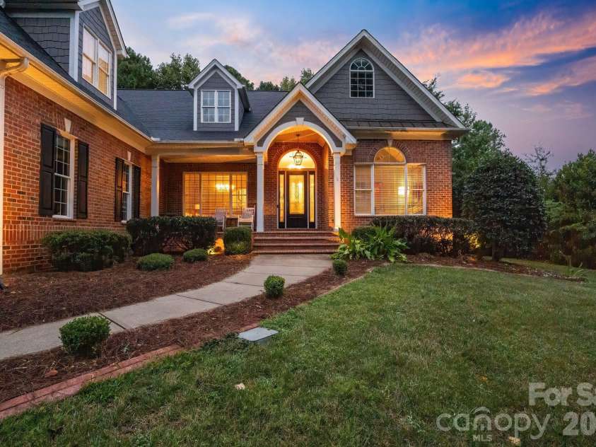 9263 Egret Ridge, Belmont, NC 28012.  MLS# CAR4347633, YatesRealty ID 12761. 